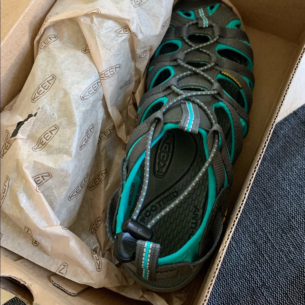 Keen Whisper shoes